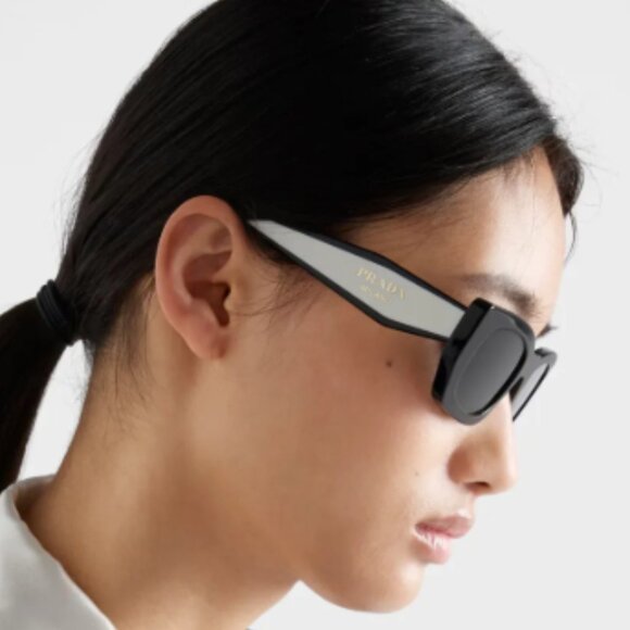 NEW PRADA PRB05SF 09Q08Z WOMEN BLACK SUNGLASSES SPR B05F 09Q08Z - Picture 1 of 11